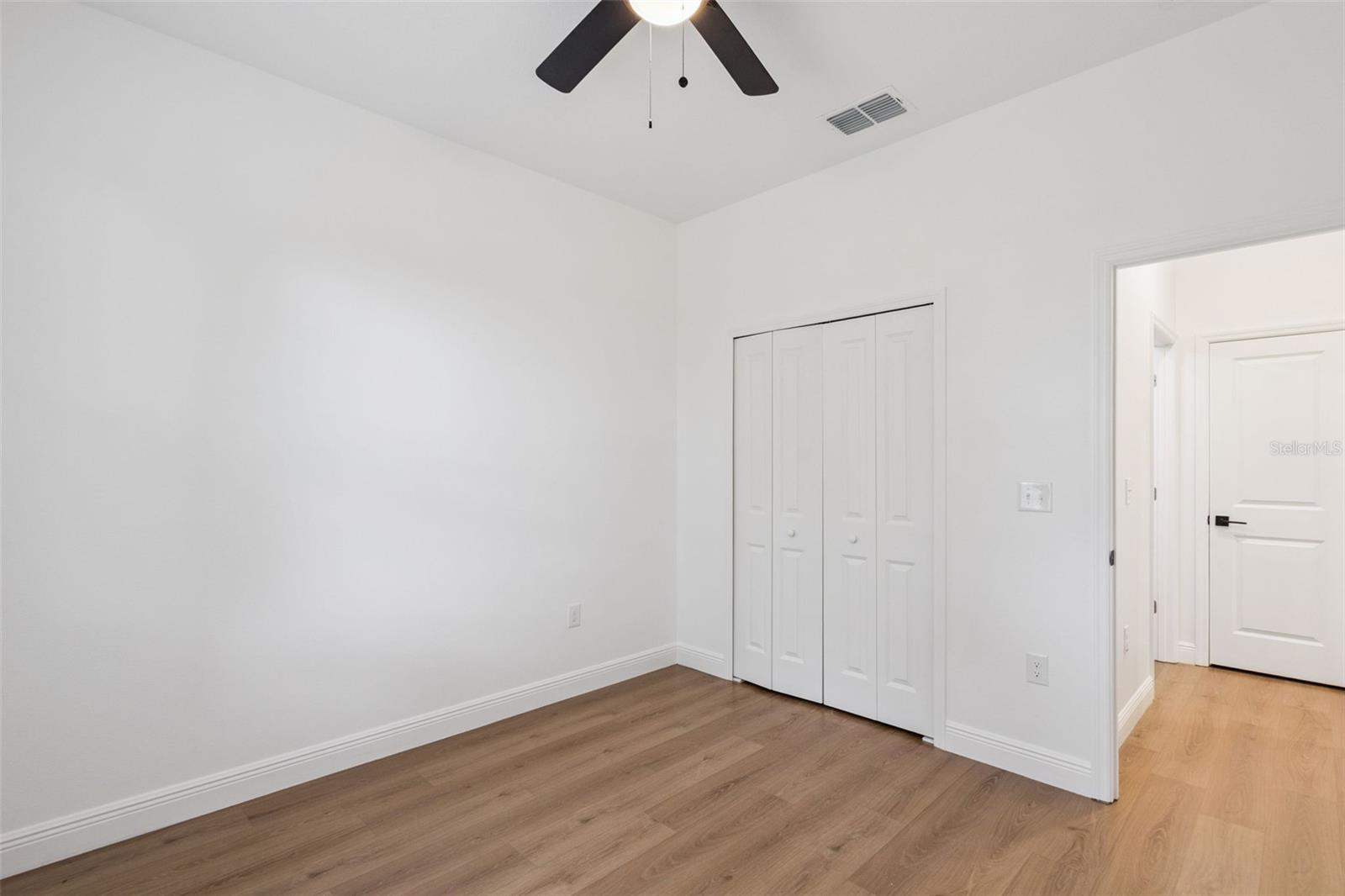 Image 15 of 17 For 2604 Elm Avenue