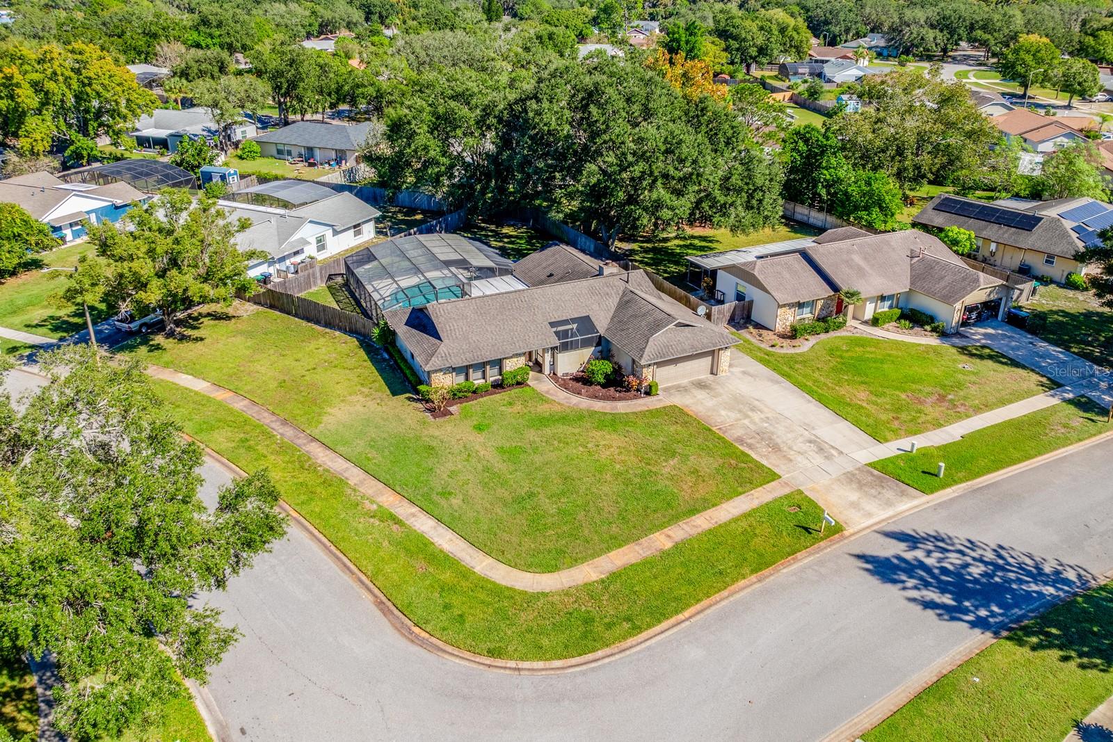 Image 31 of 40 For 9501 Holbrook Drive