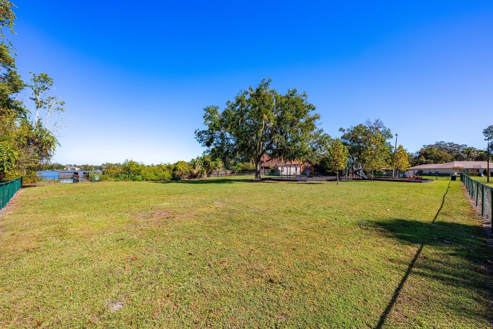 Image 35 of 40 For 9501 Holbrook Drive