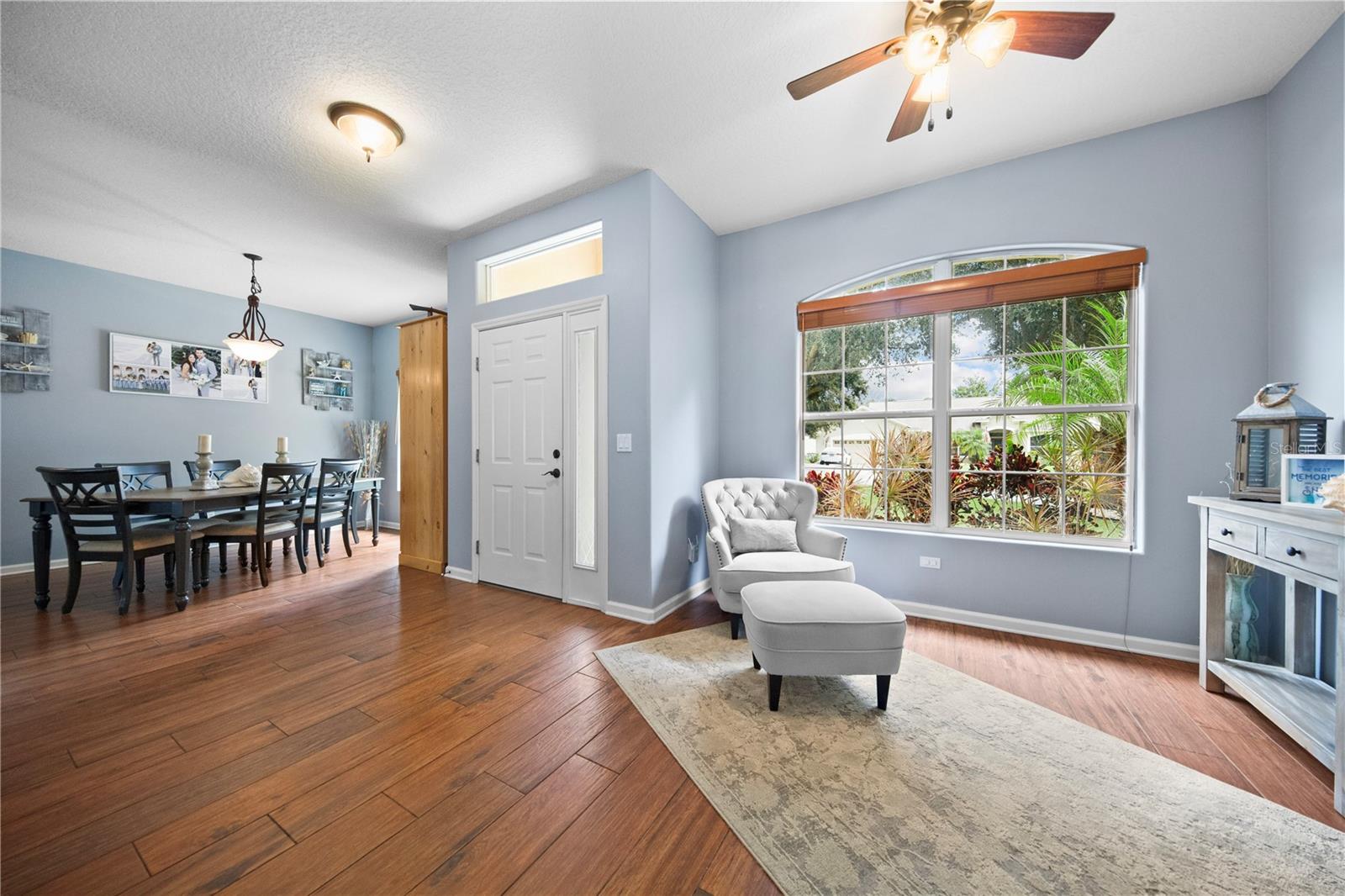 Image 6 of 72 For 13422 Via Roma Circle
