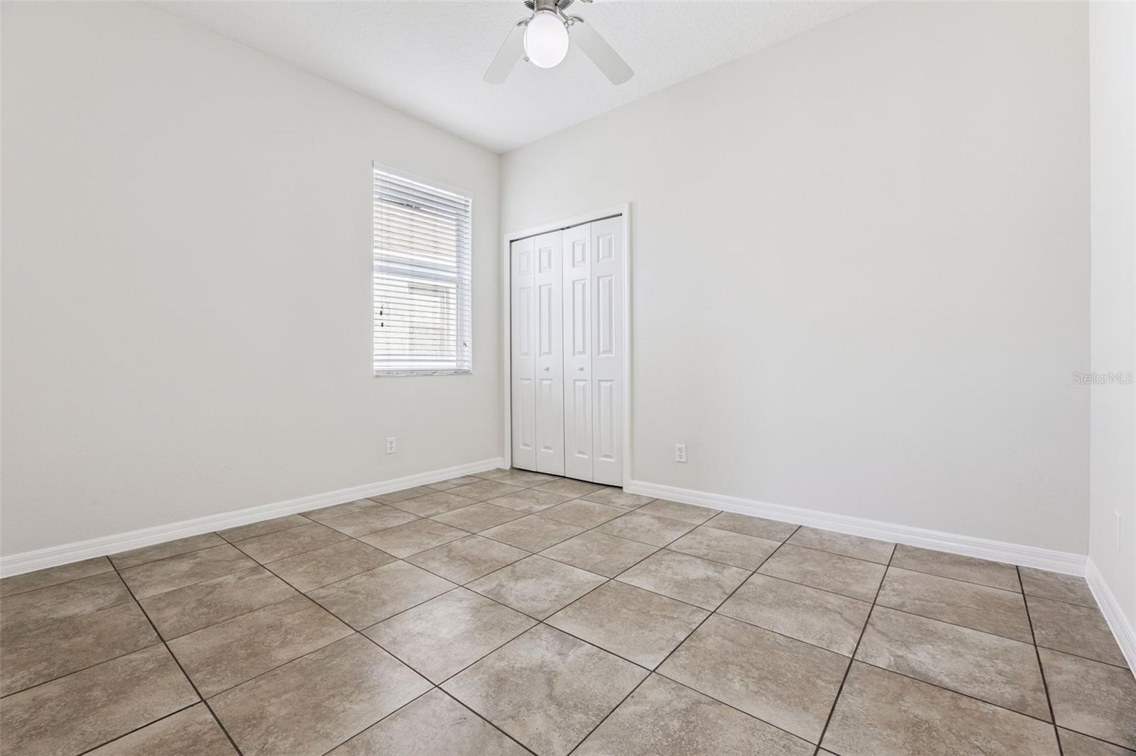 Image 24 of 32 For 2332 Black Lake Boulevard