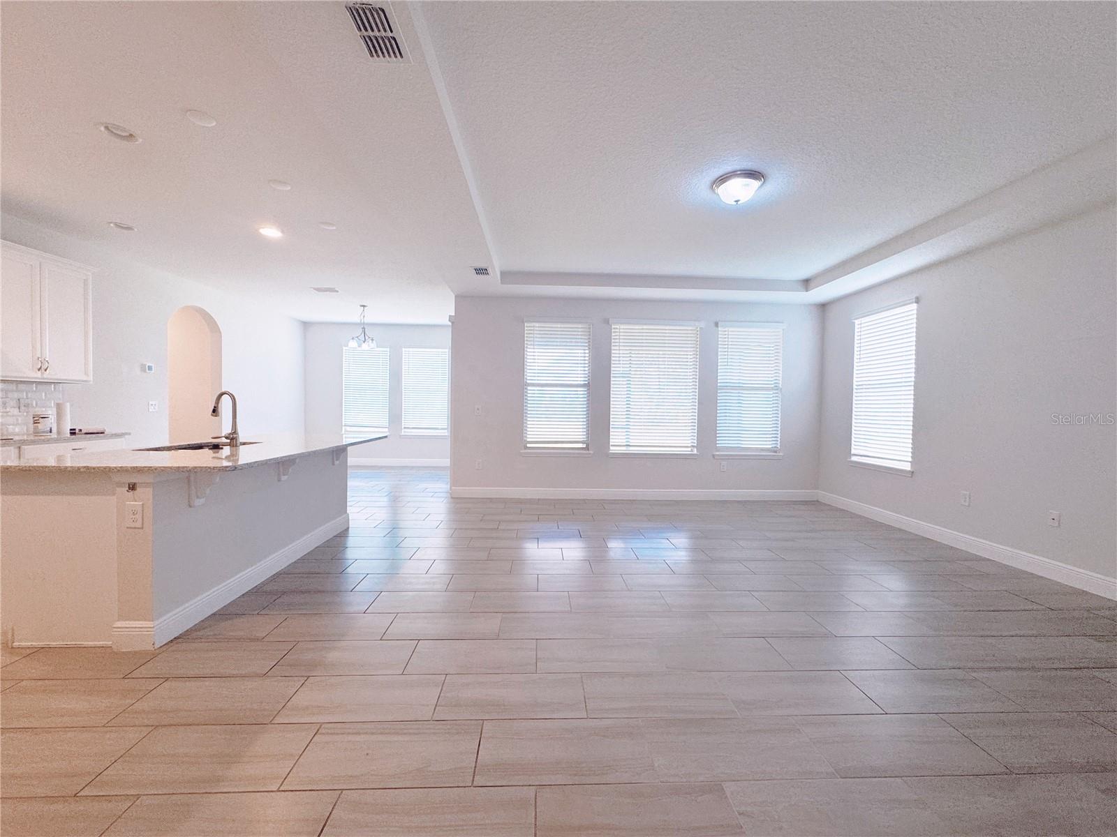 Image 18 of 100 For 9988 Beach Port Drive