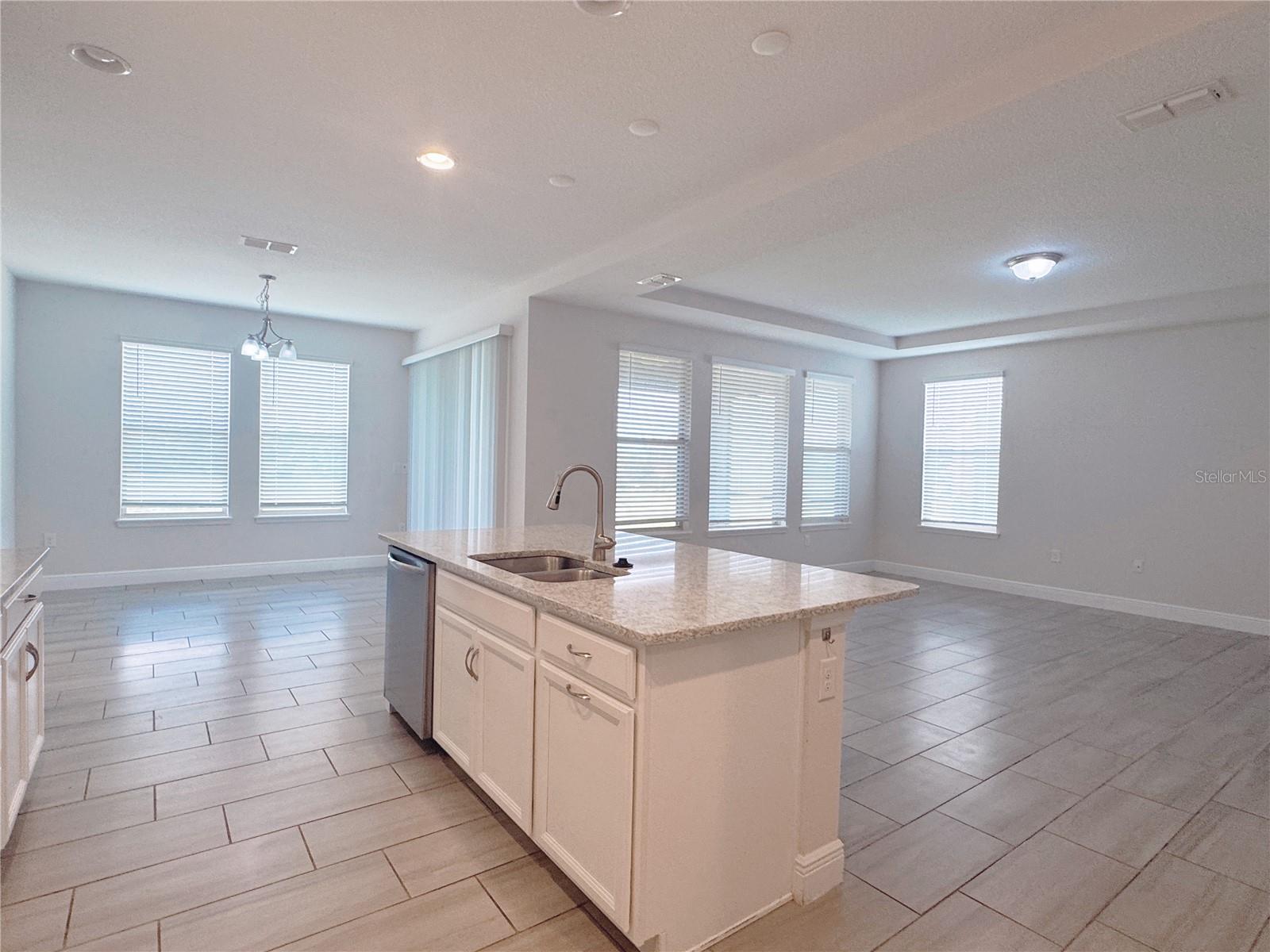 Image 29 of 100 For 9988 Beach Port Drive