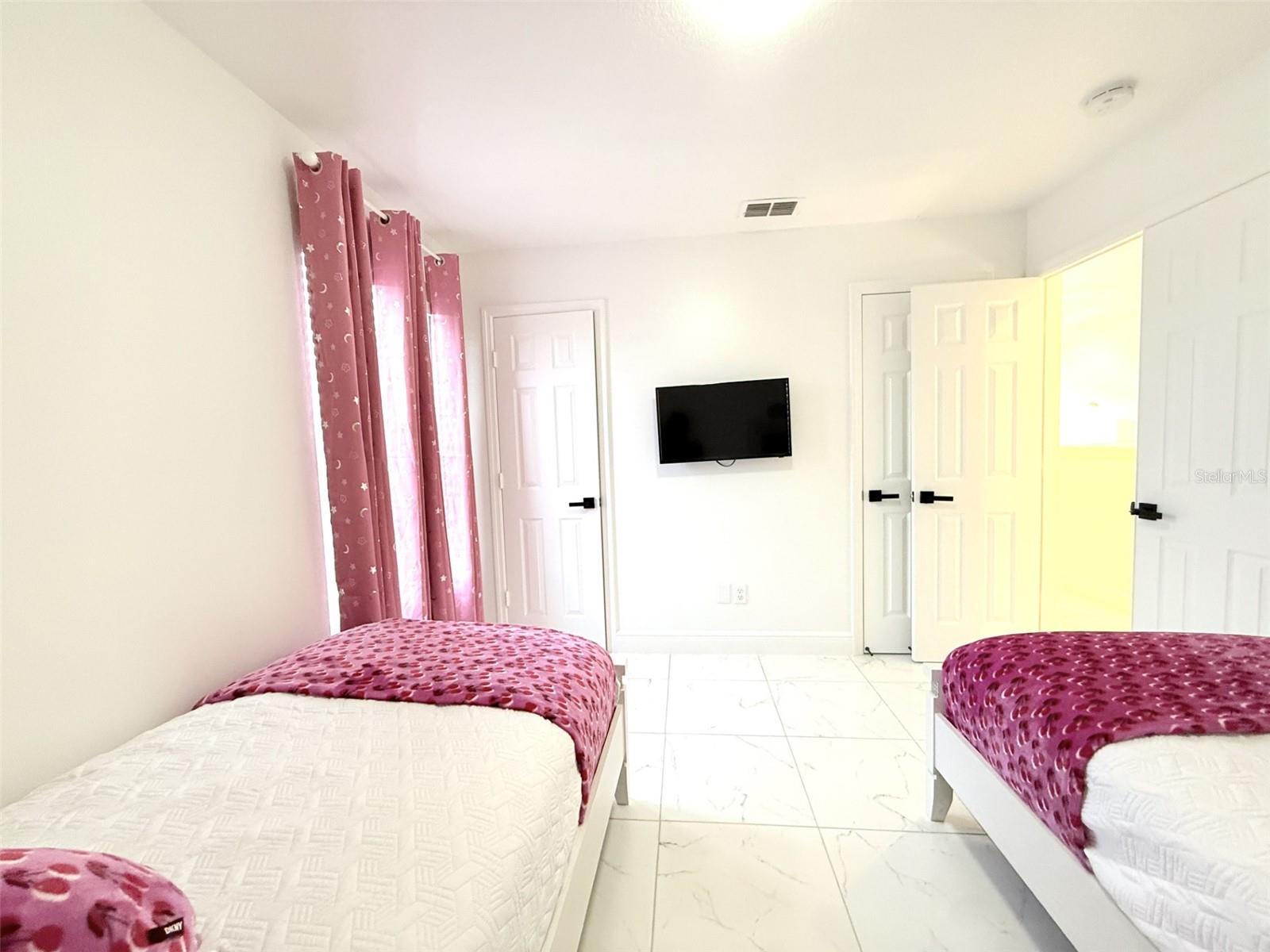 Image 40 of 58 For 2214 Wyndham Palms Way