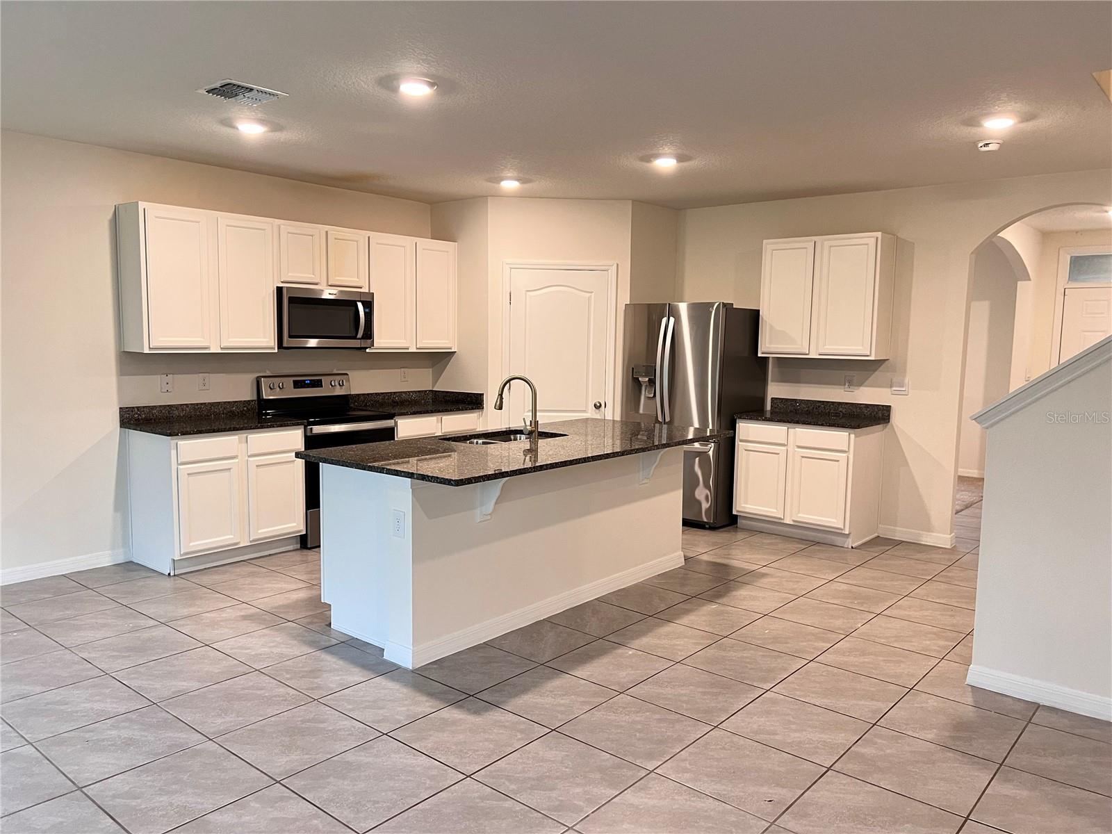 Image 4 of 34 For 2556 Harmonia Hammock Road