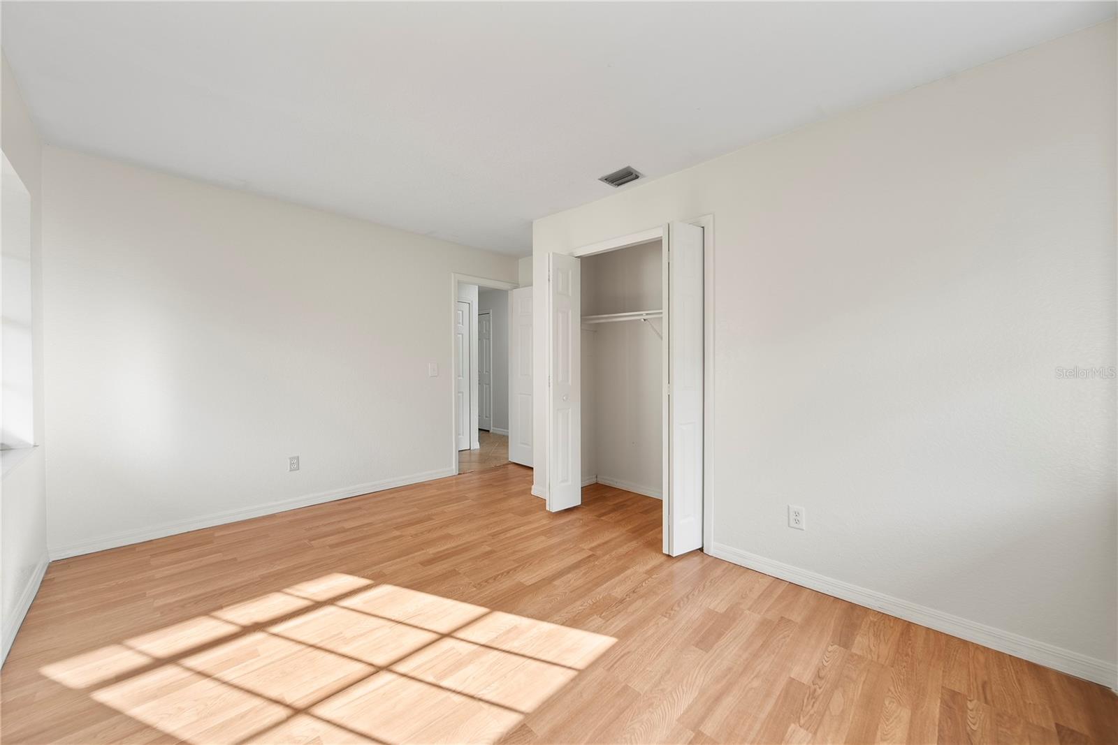 Image 12 of 19 For 211 Valencia Road