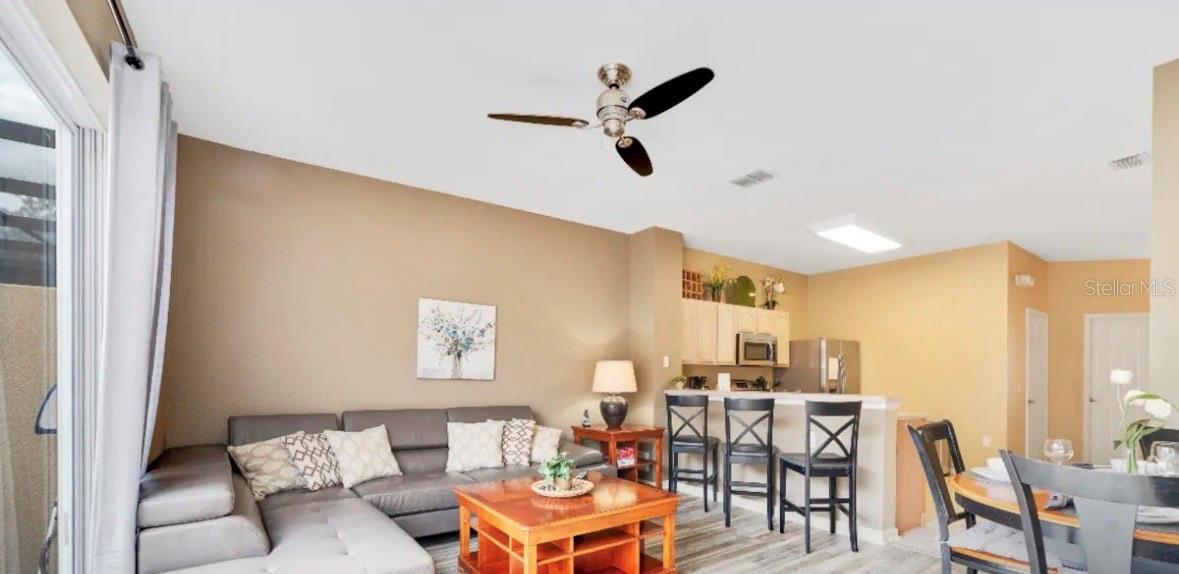 Image 7 of 40 For 7663 Sir Kaufmann Court