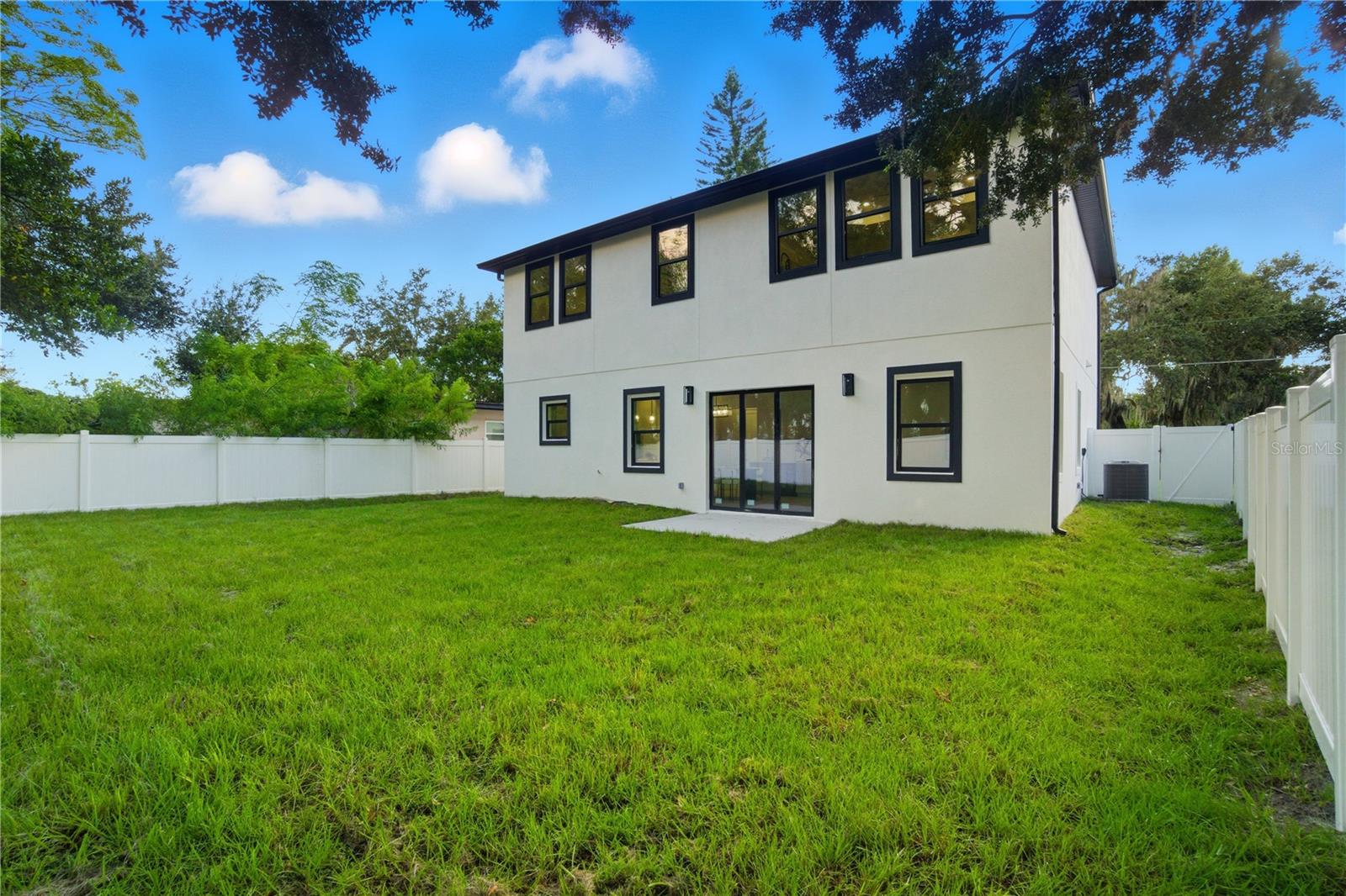 Image 49 of 51 For 5719 Peninsular Drive