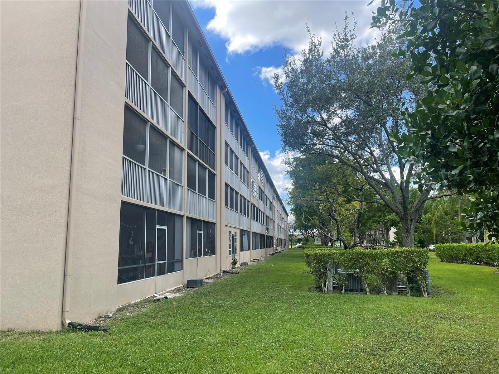 Image 3 of 15 For 13455 9th Court 112j