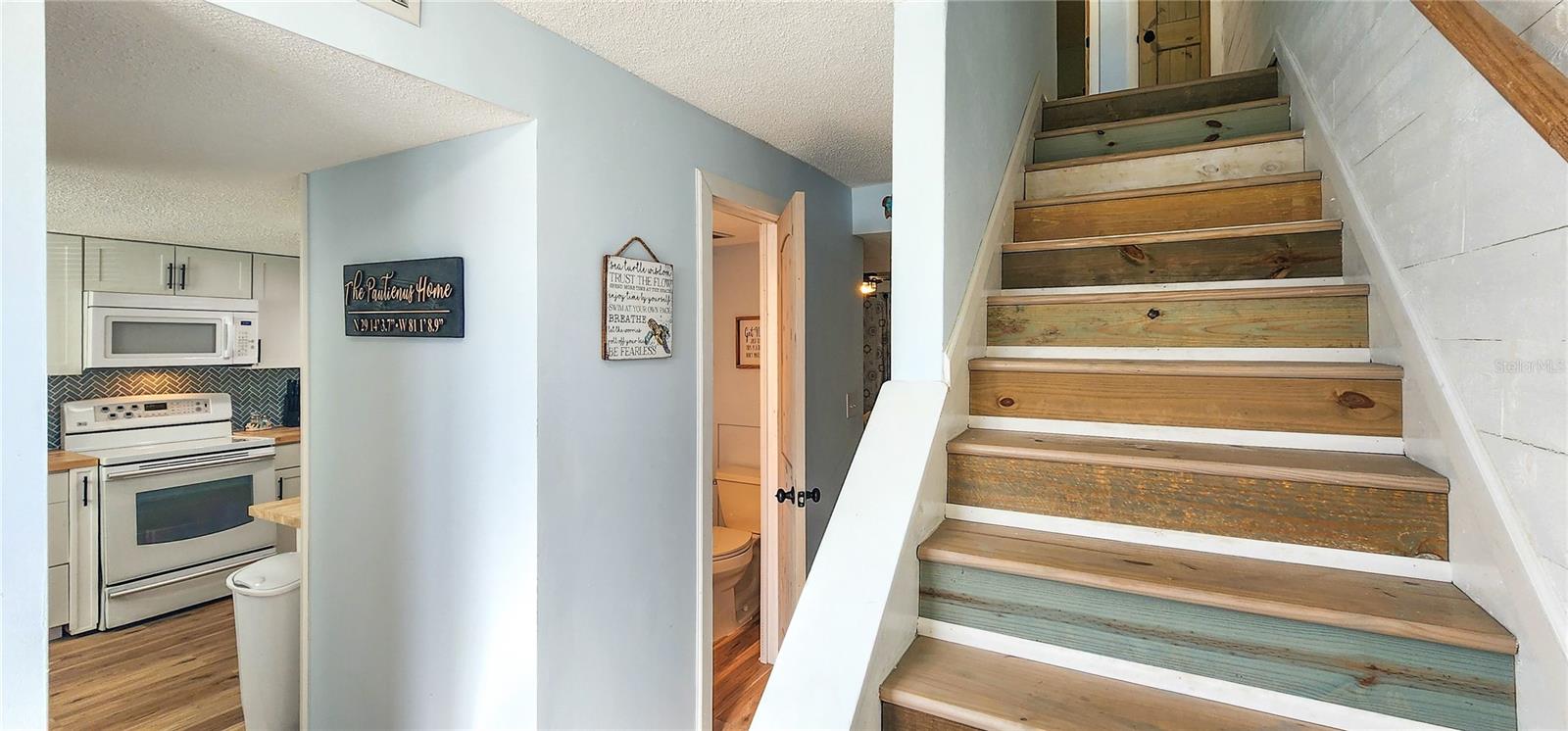 Image 18 of 46 For 625 Halifax Avenue 28