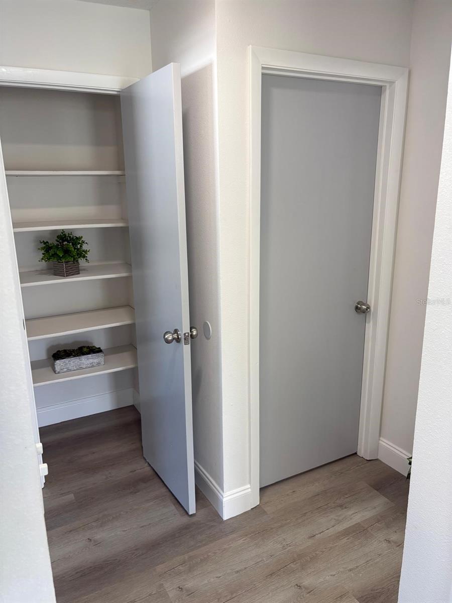 Image 14 of 37 For 75 Towne Place