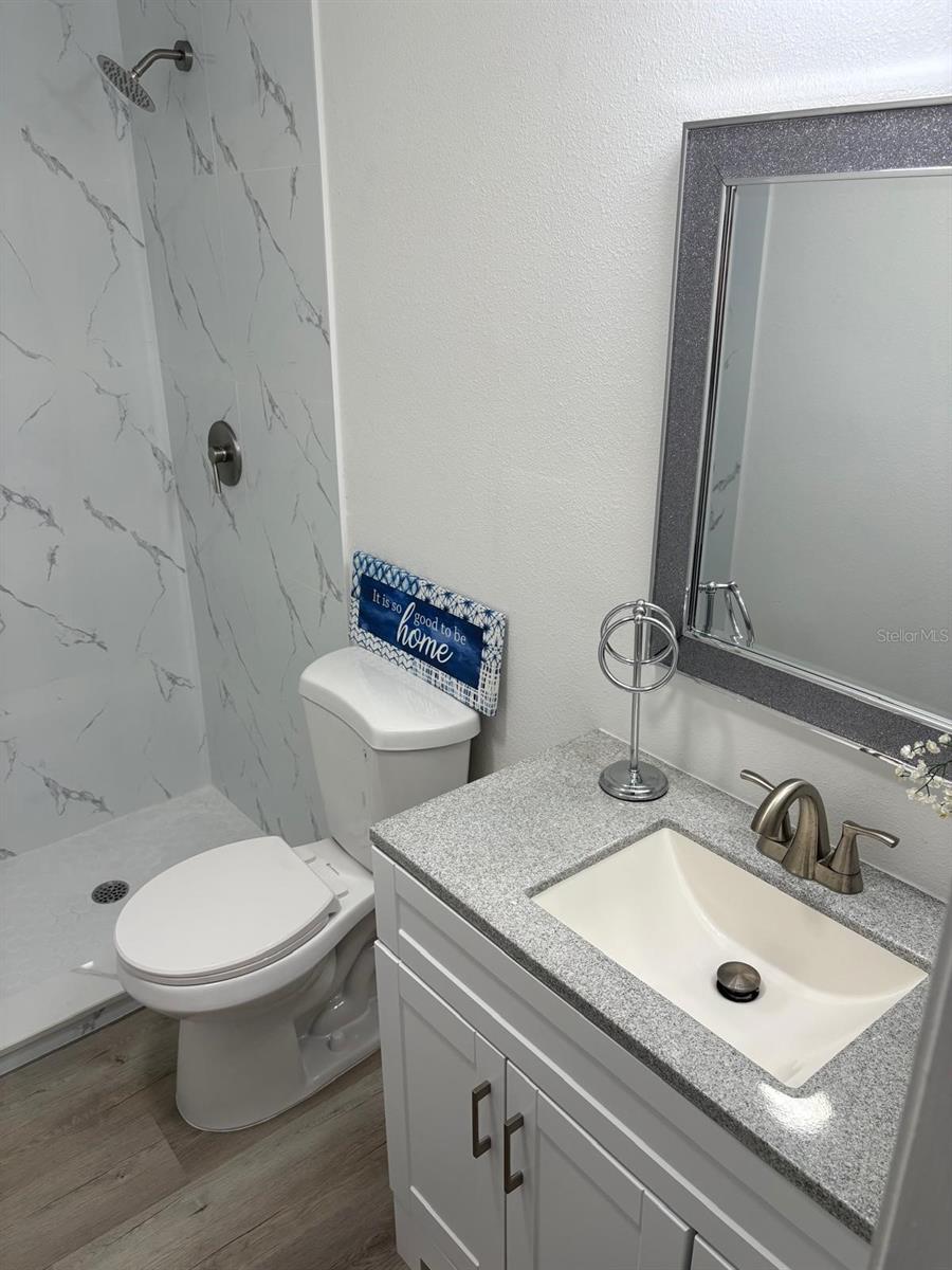 Image 25 of 37 For 75 Towne Place