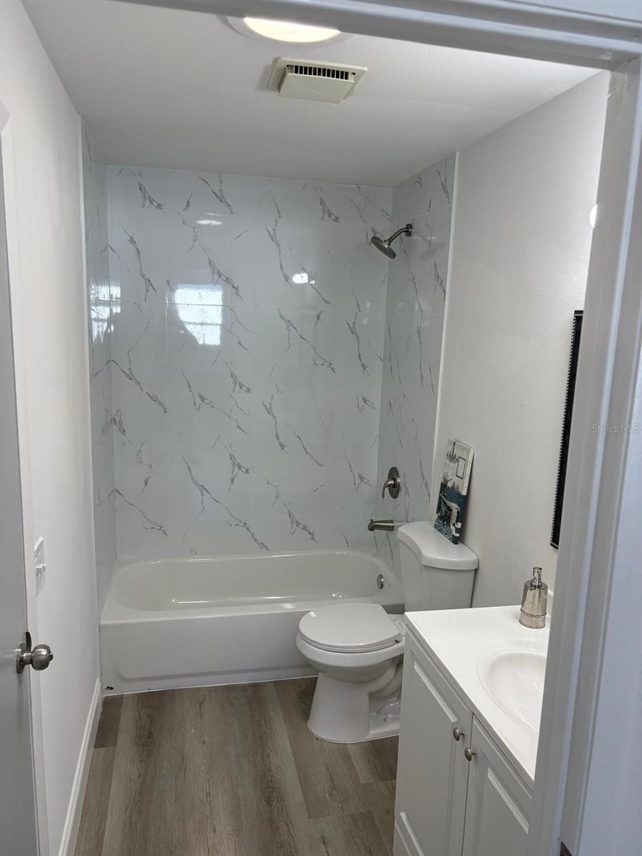 Image 30 of 37 For 75 Towne Place