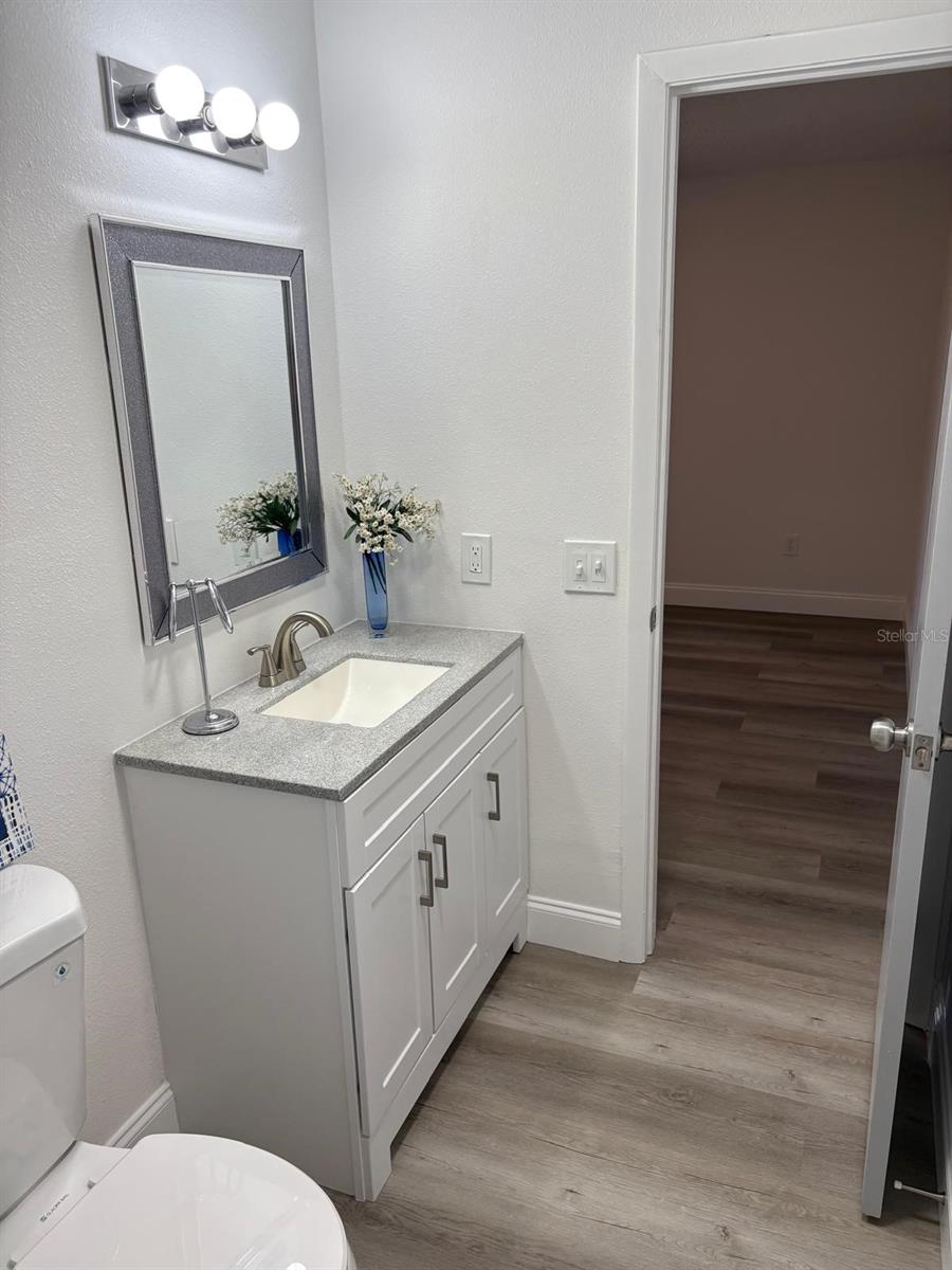 Image 32 of 37 For 75 Towne Place