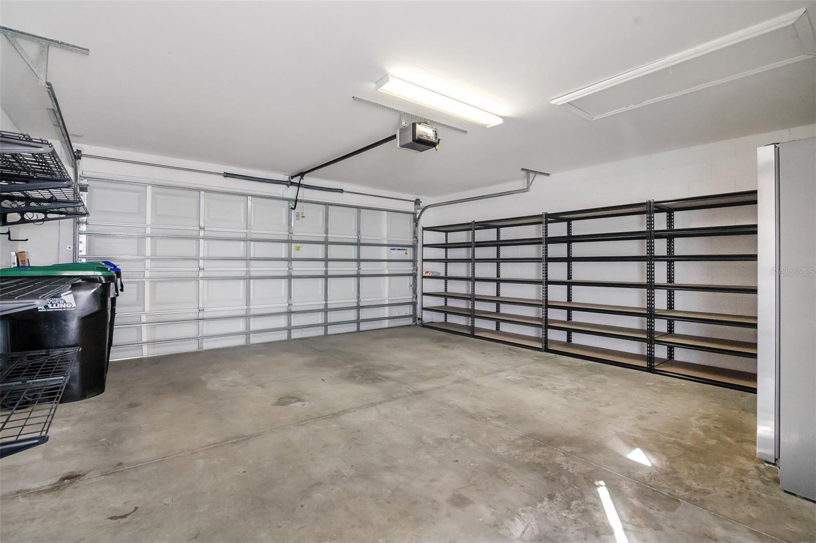 Image 18 of 31 For 11818 Water Run Alley