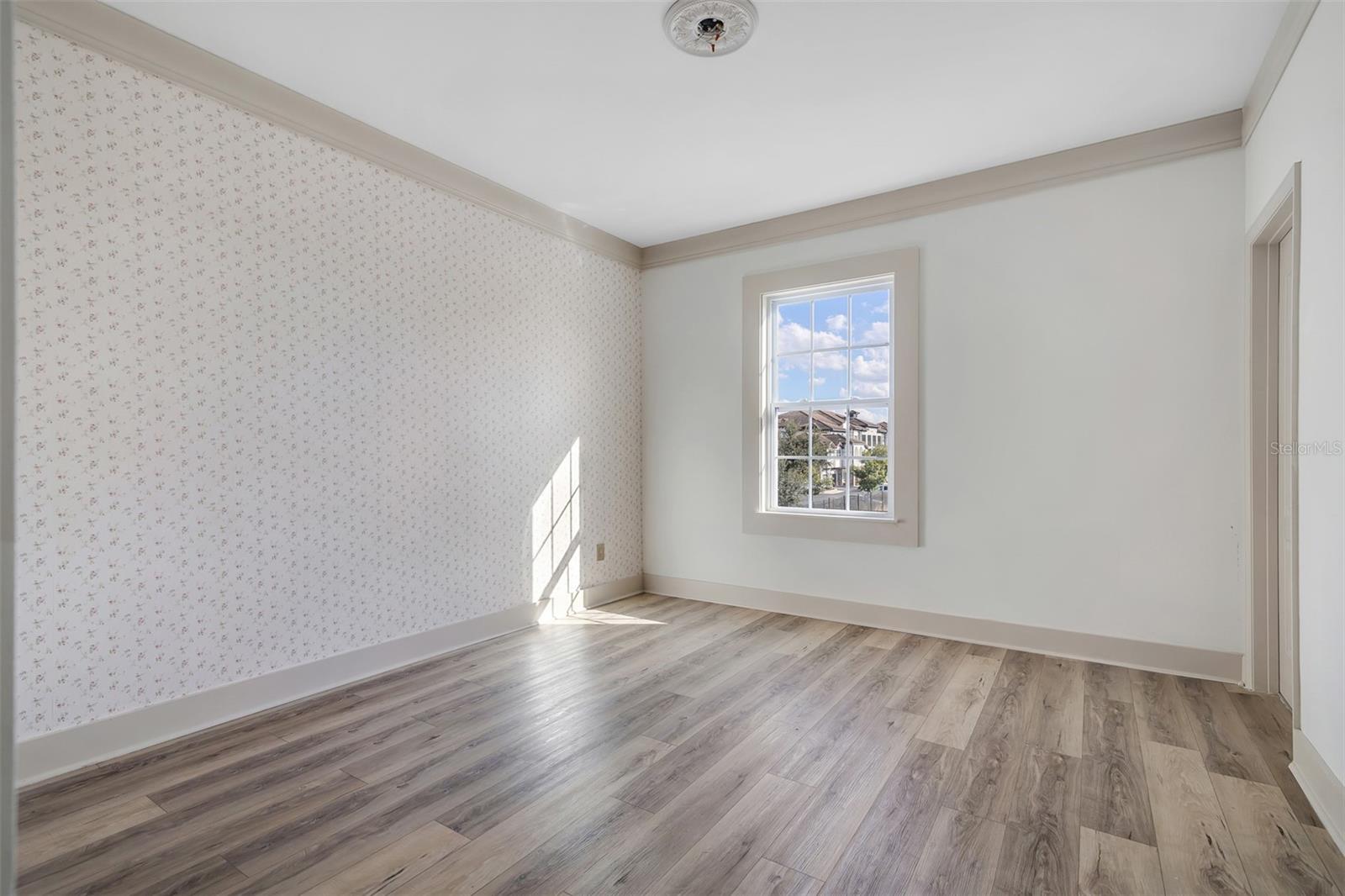 Image 24 of 31 For 11818 Water Run Alley