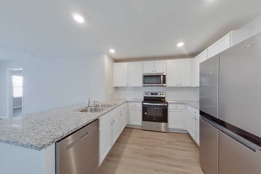 Image 5 of 20 For 8731 44th Court