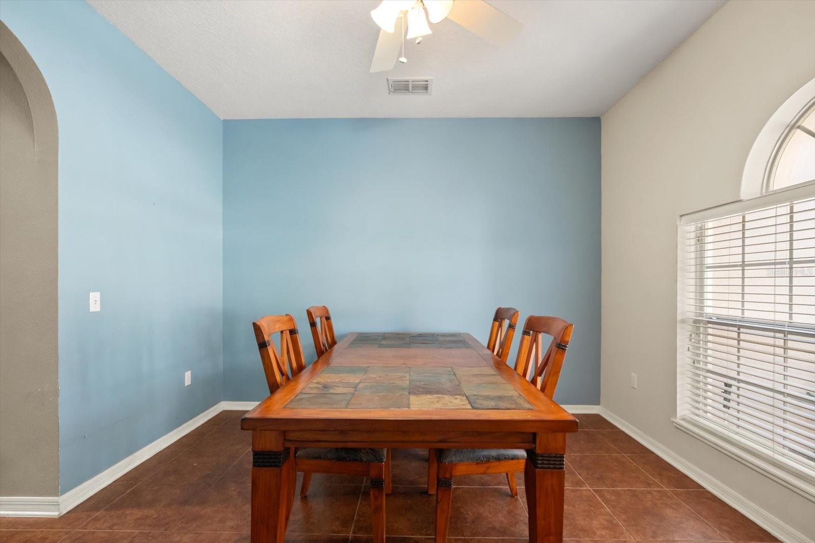 Image 17 of 34 For 872 Marietta Lane