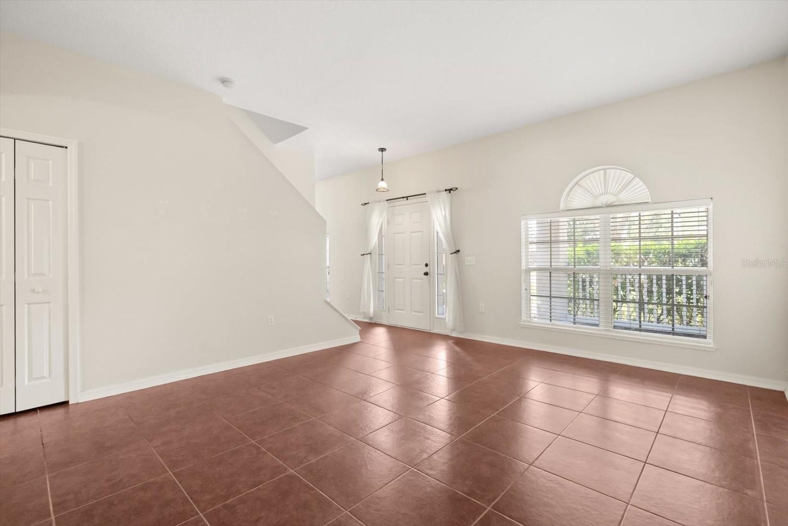 Image 2 of 34 For 872 Marietta Lane