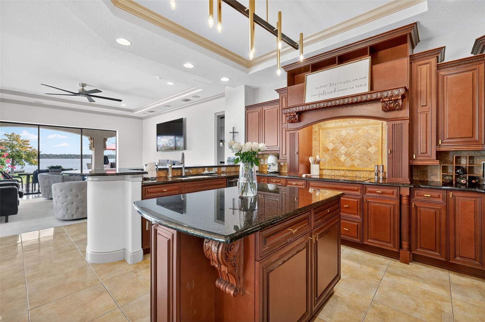 Image 28 of 76 For 1016 Juliette Boulevard