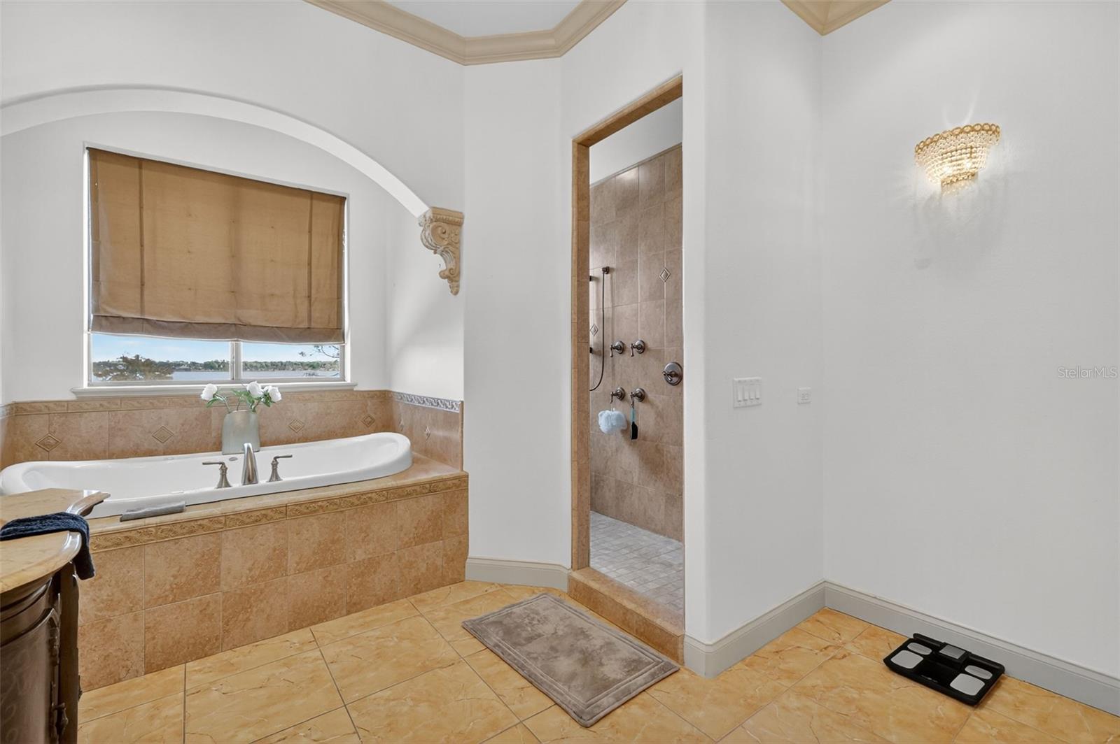 Image 48 of 76 For 1016 Juliette Boulevard