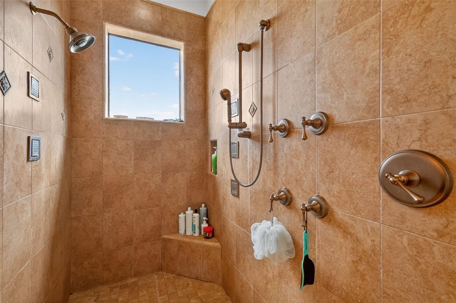 Image 50 of 76 For 1016 Juliette Boulevard