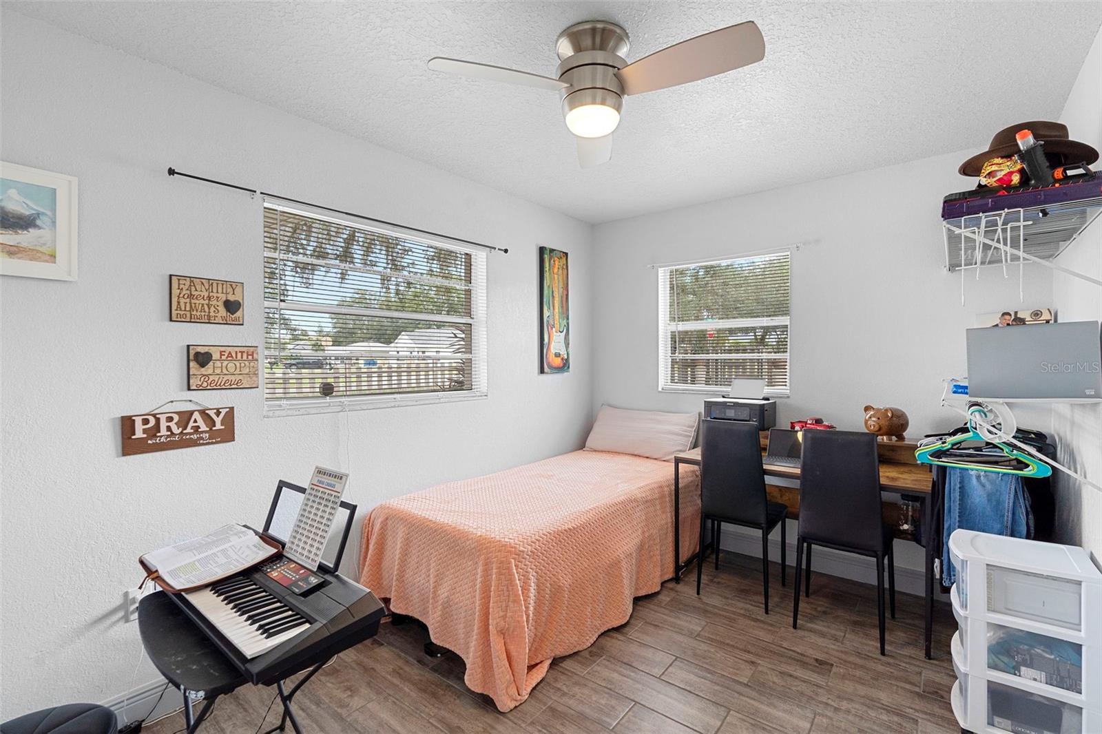 Image 25 of 36 For 1 Palm Street