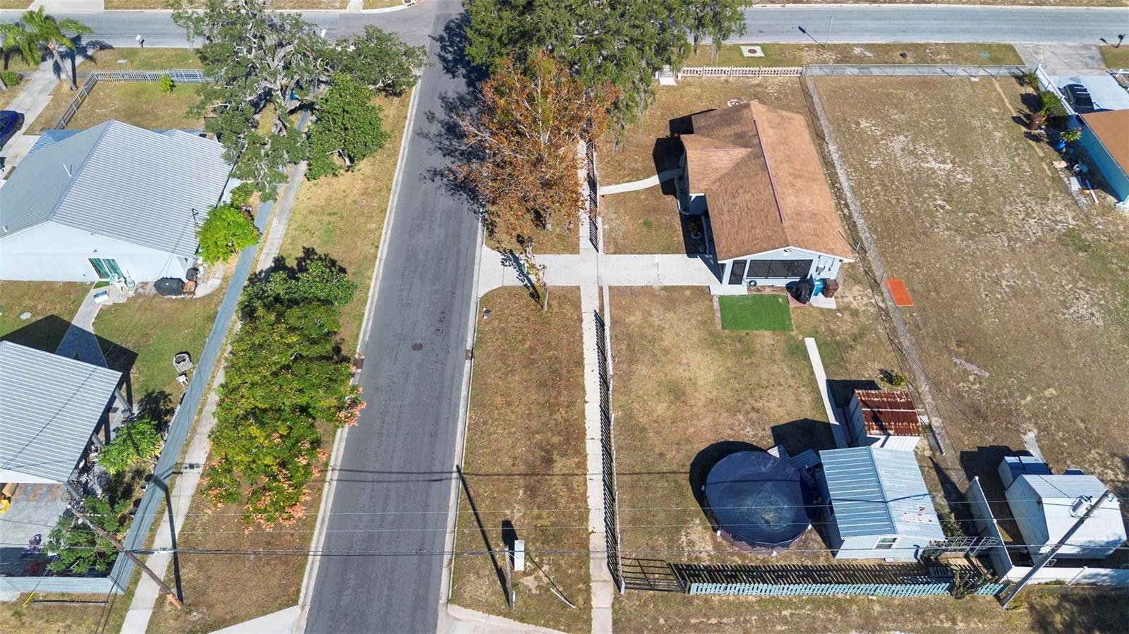 Image 35 of 36 For 1 Palm Street