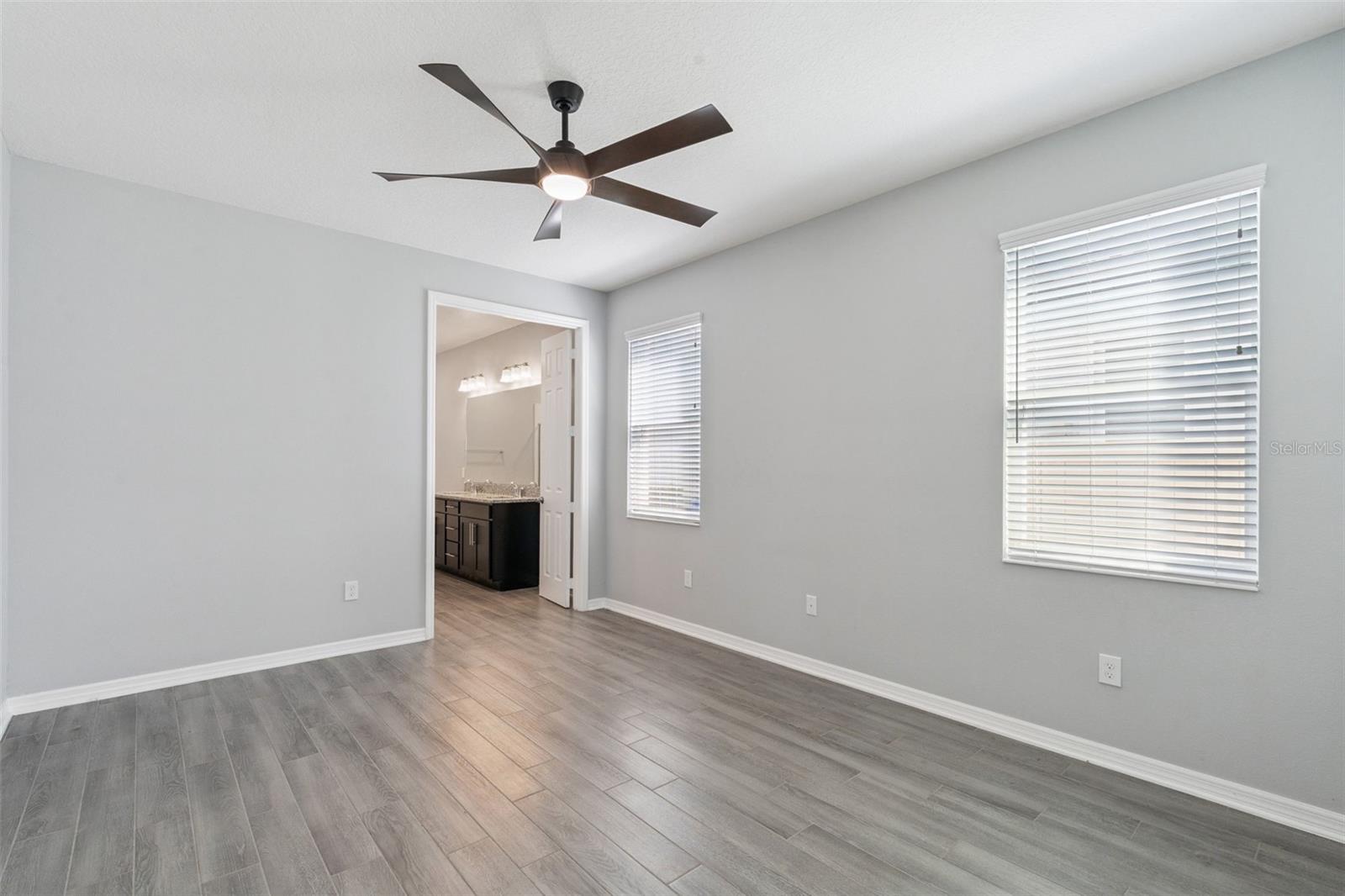 Image 26 of 57 For 13900 Lanyard Way