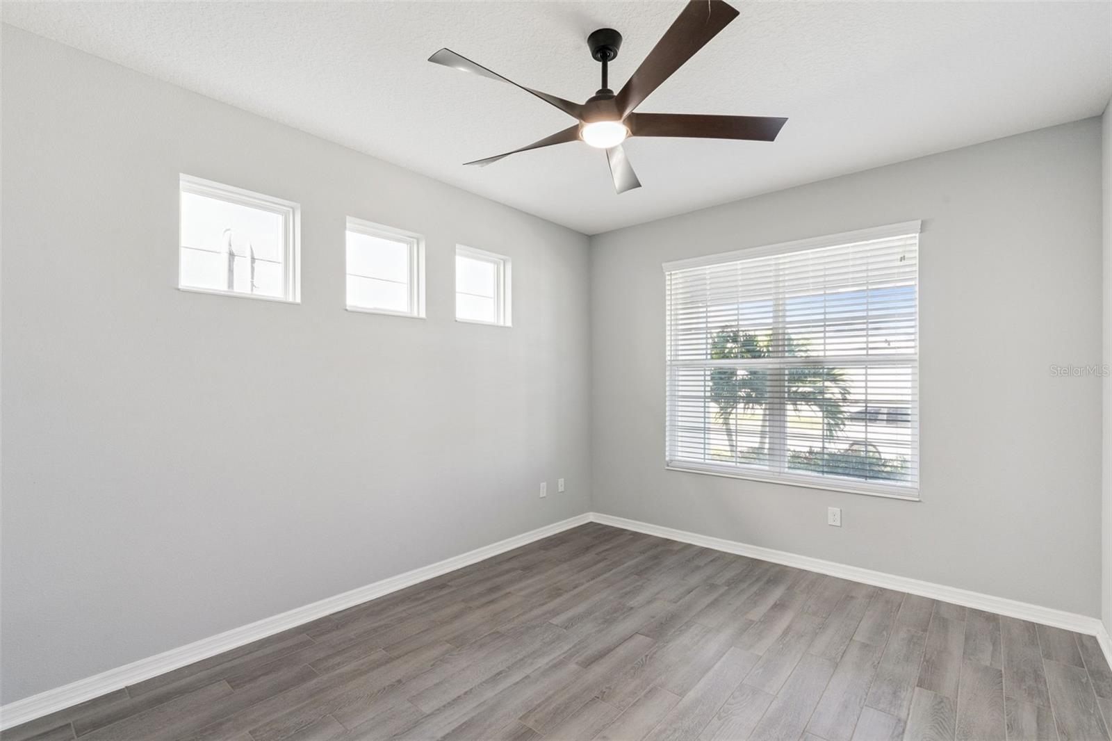 Image 28 of 57 For 13900 Lanyard Way