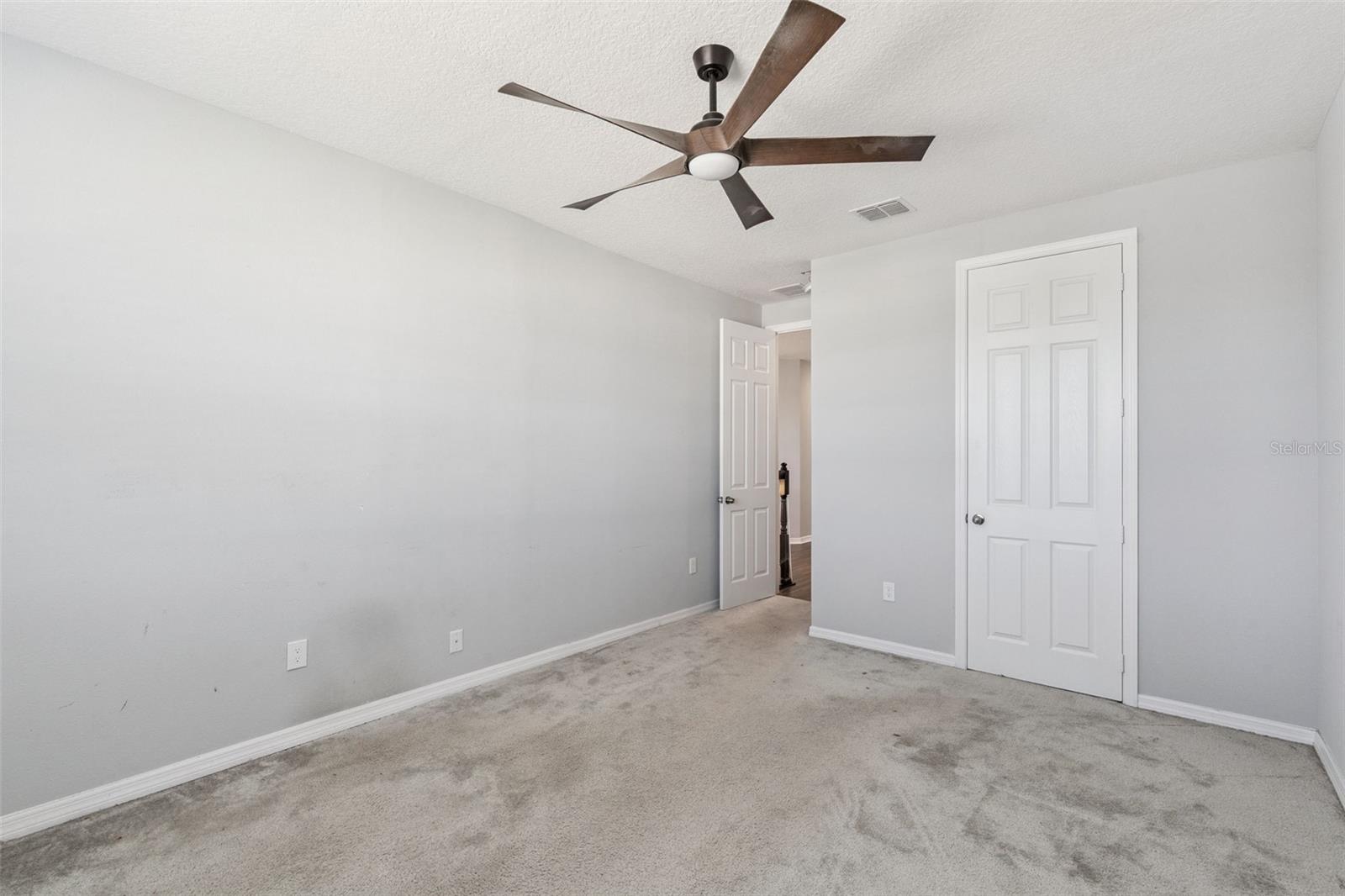 Image 31 of 57 For 13900 Lanyard Way