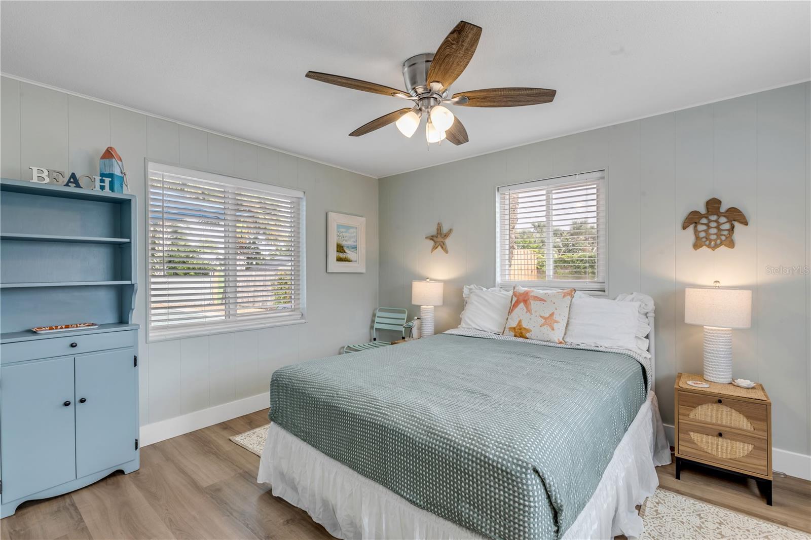 Image 21 of 60 For 4643 Katy Drive