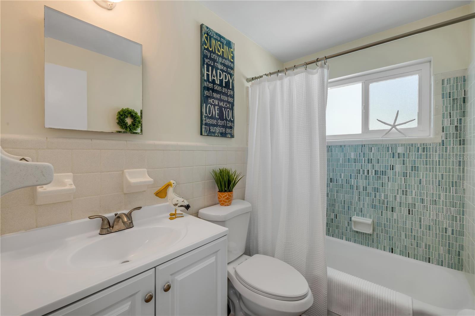 Image 25 of 60 For 4643 Katy Drive