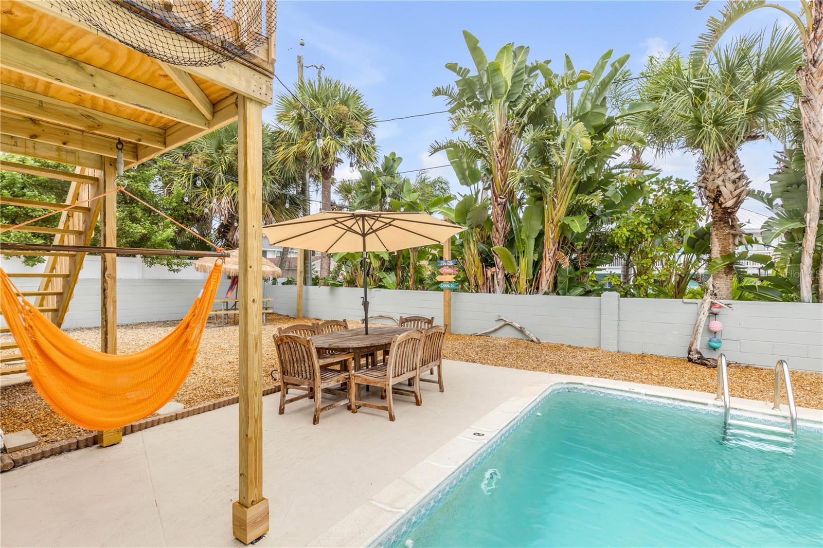 Image 41 of 60 For 4643 Katy Drive