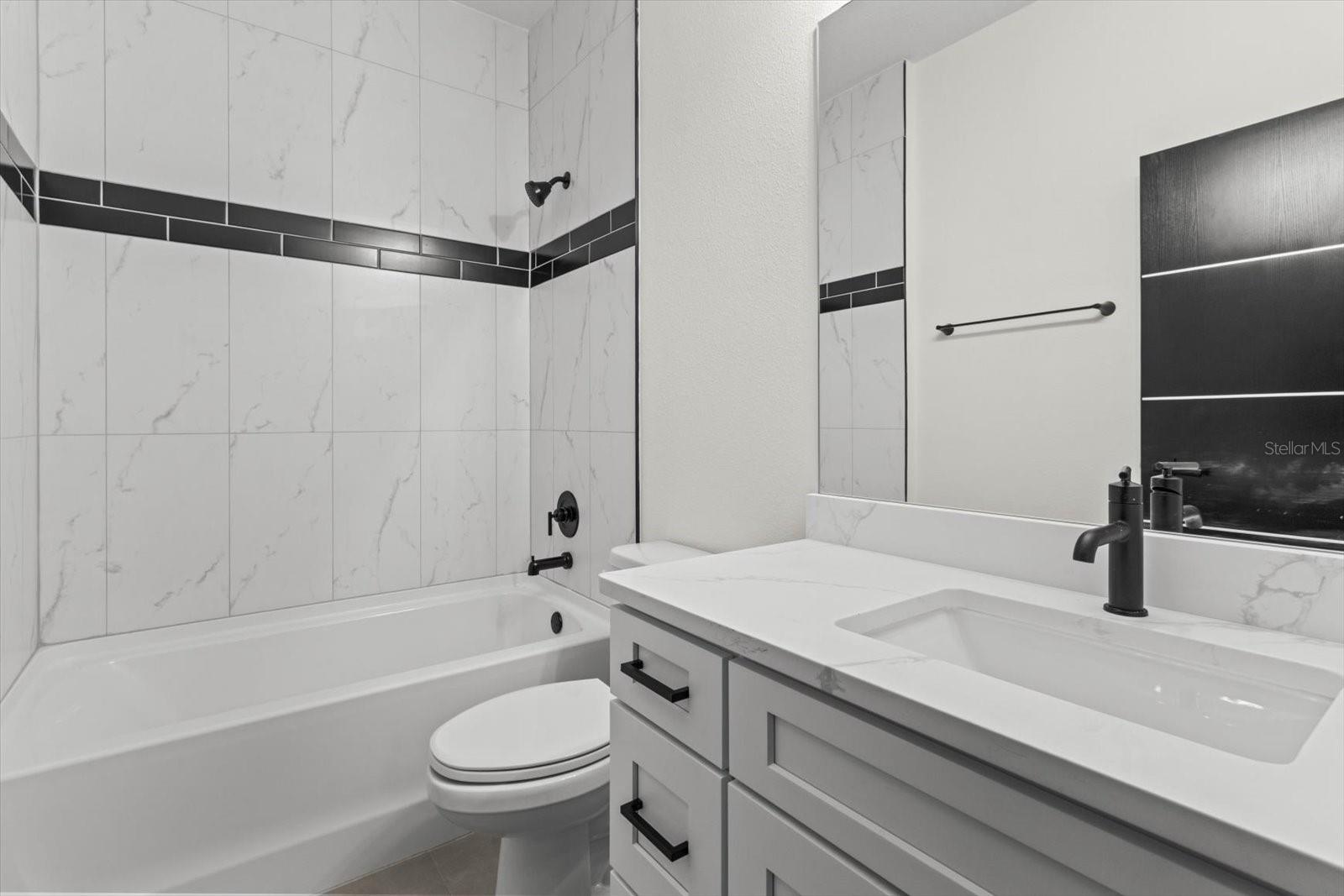 Image 33 of 42 For 14432 32nd Terrace Road