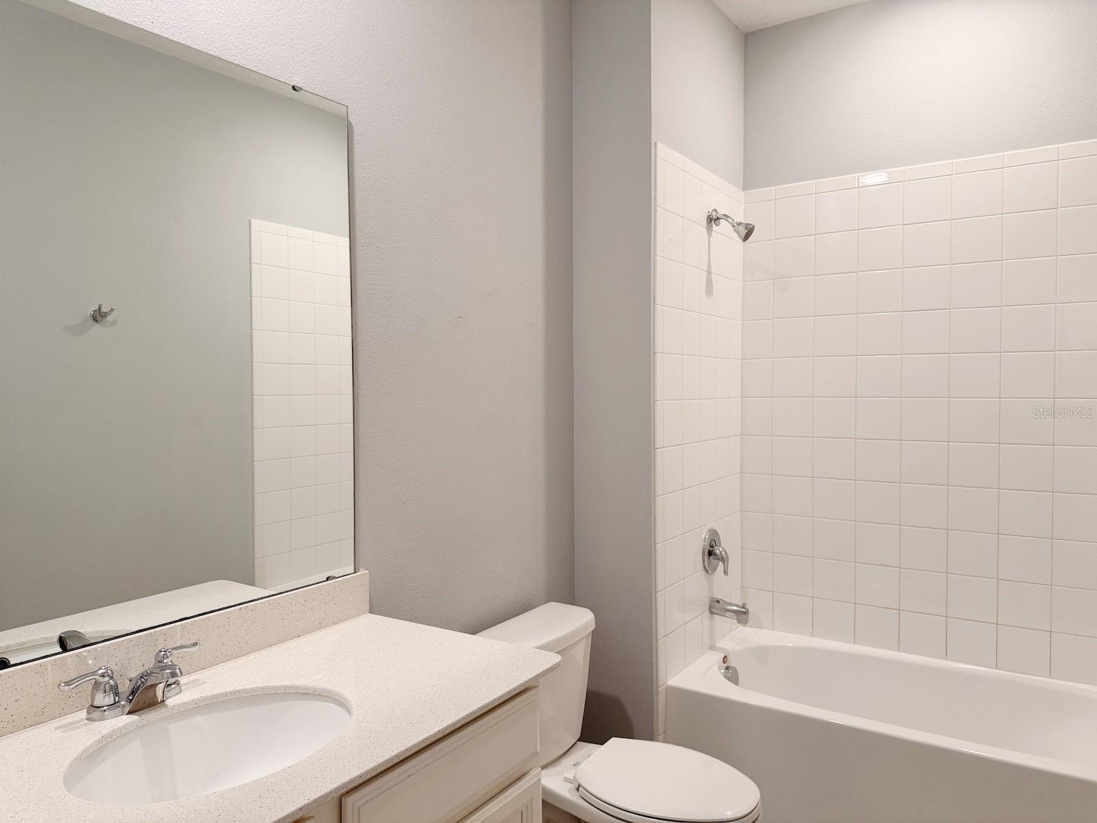 Image 14 of 28 For 1312 Oak Crest Street