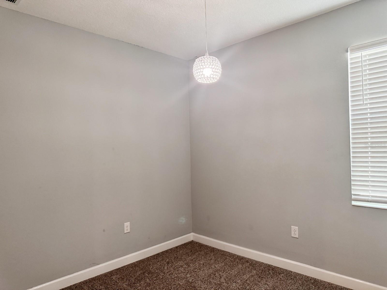 Image 15 of 28 For 1312 Oak Crest Street