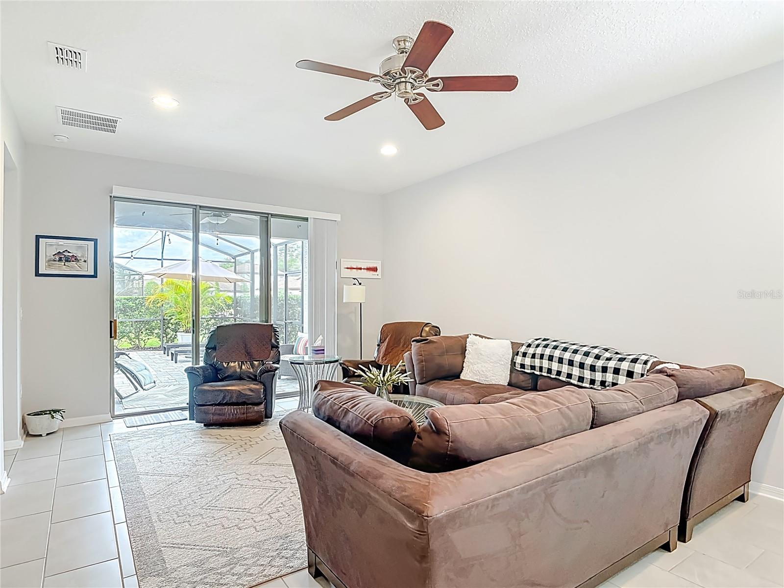 Image 13 of 36 For 206 Ancona Avenue