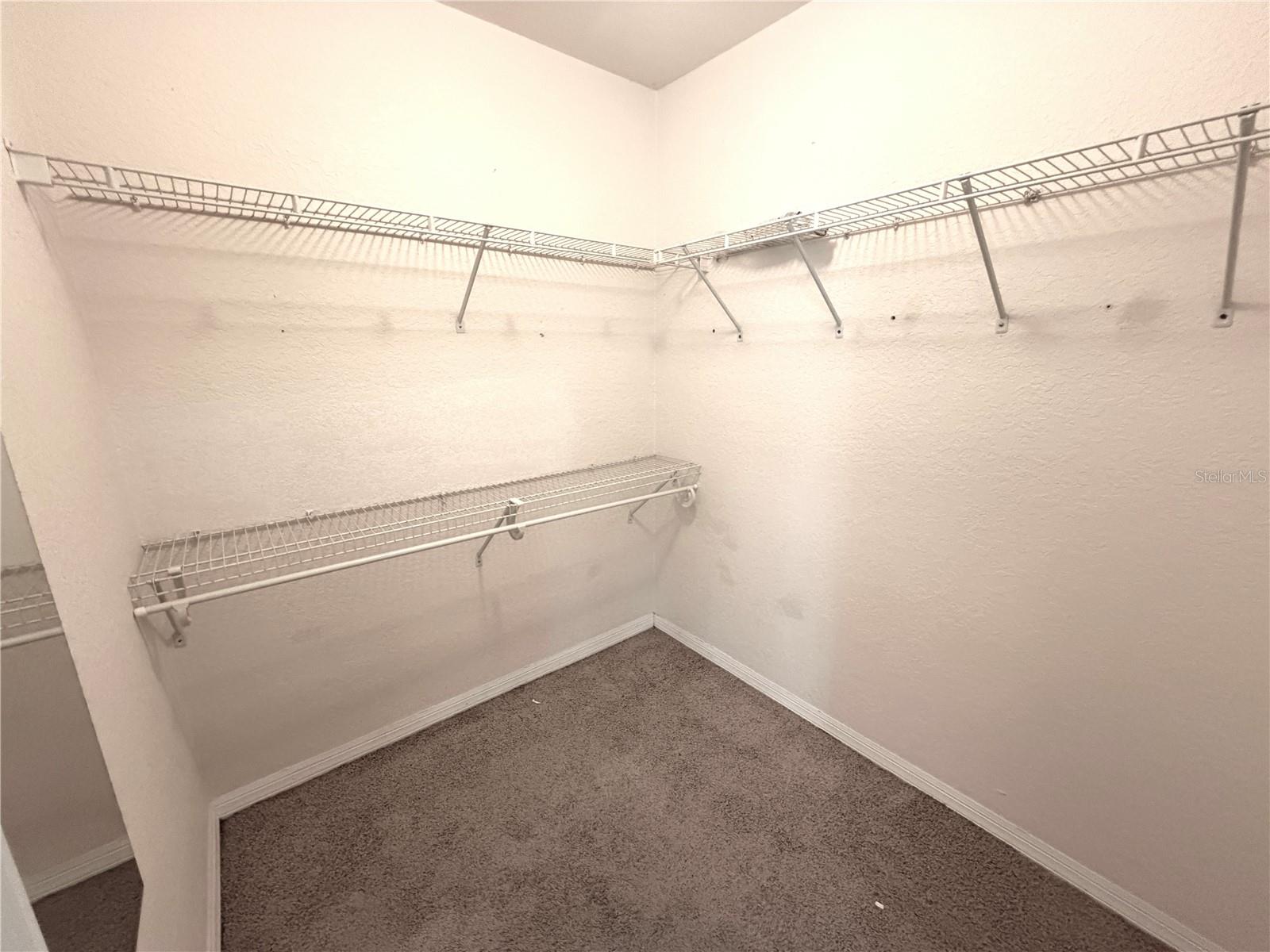 Image 13 of 18 For 6901 Della Drive 2