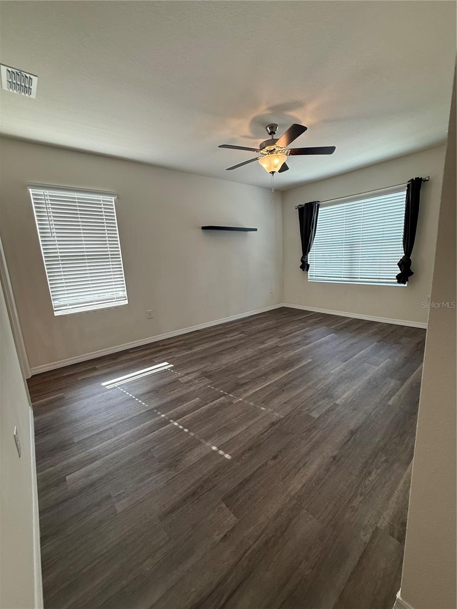 Image 6 of 14 For 1378 Tallowwood Ln