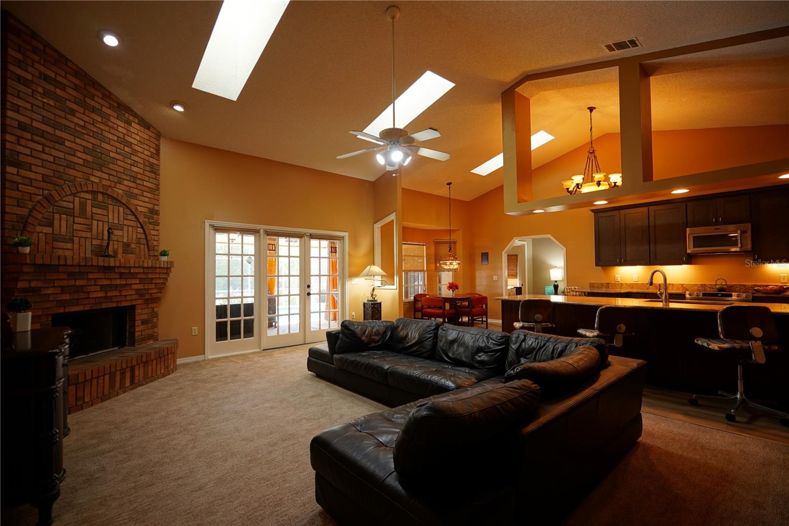 Image 5 of 37 For 4433 Winderwood Circle