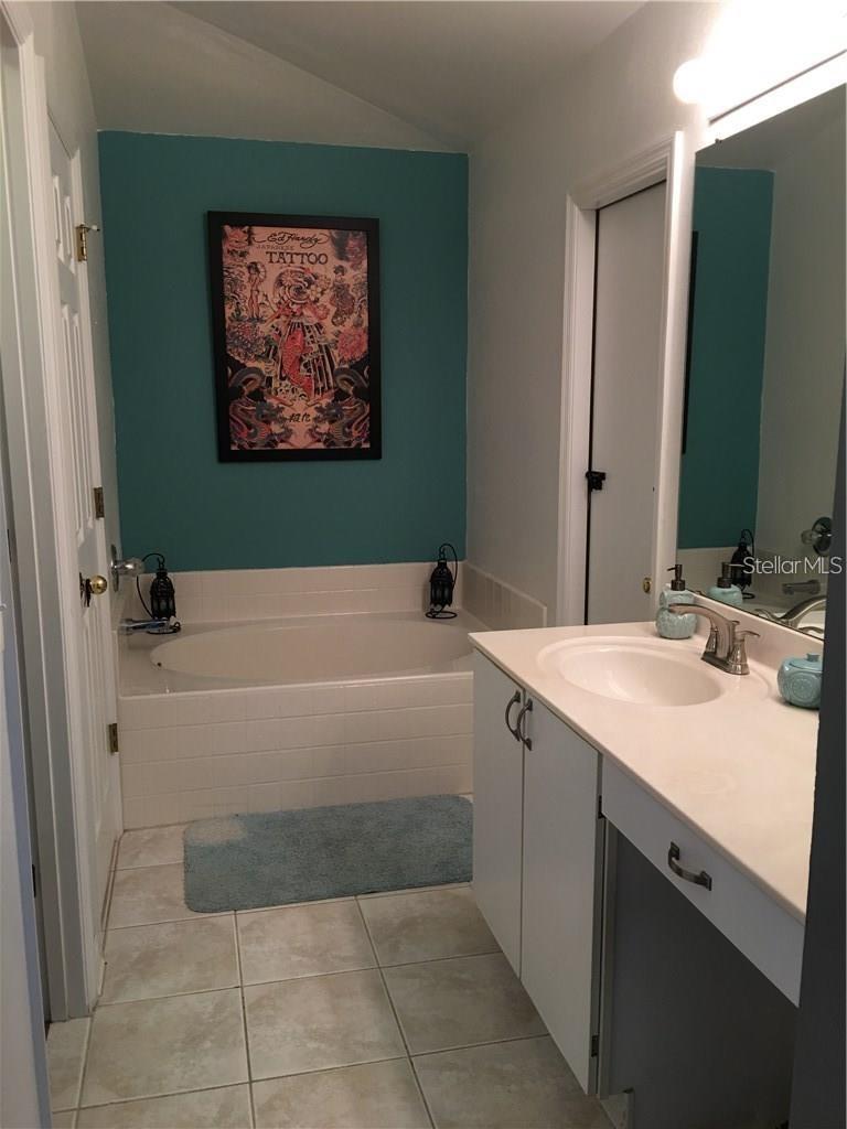 Image 21 of 30 For 844 Brightview Drive