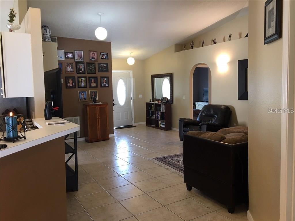 Image 7 of 30 For 844 Brightview Drive