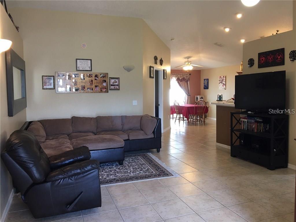 Image 8 of 30 For 844 Brightview Drive