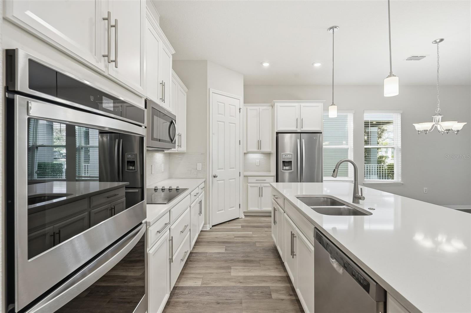 Image 11 of 31 For 14942 Guava Bay Drive