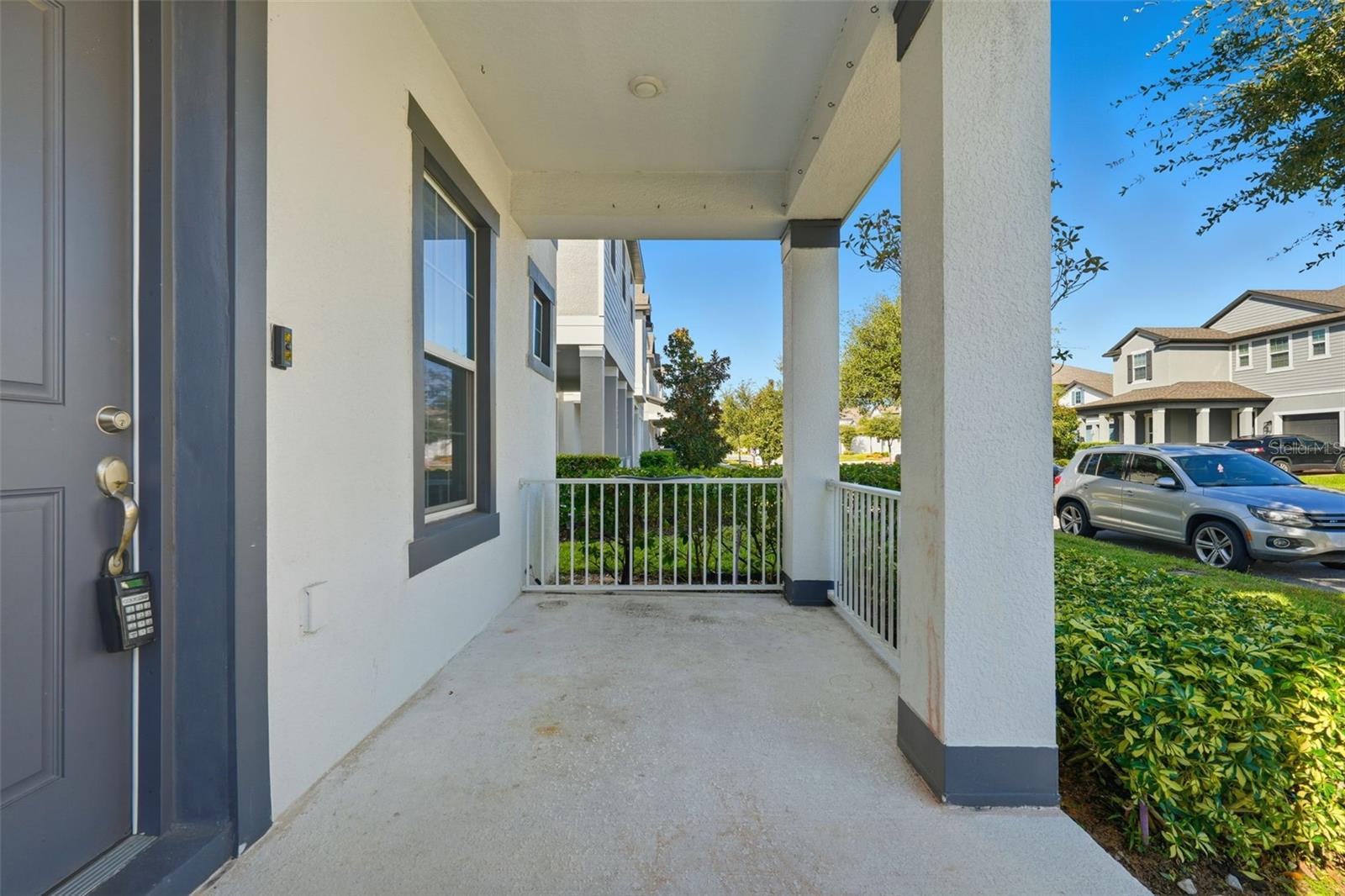 Image 3 of 31 For 14942 Guava Bay Drive