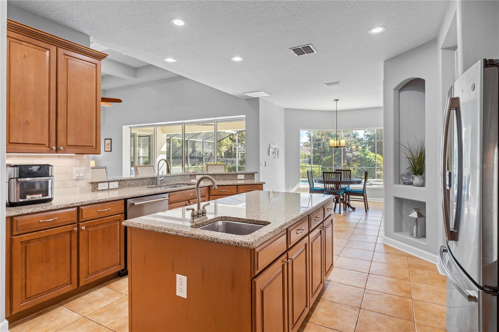 Image 20 of 50 For 5723 Bassett Place