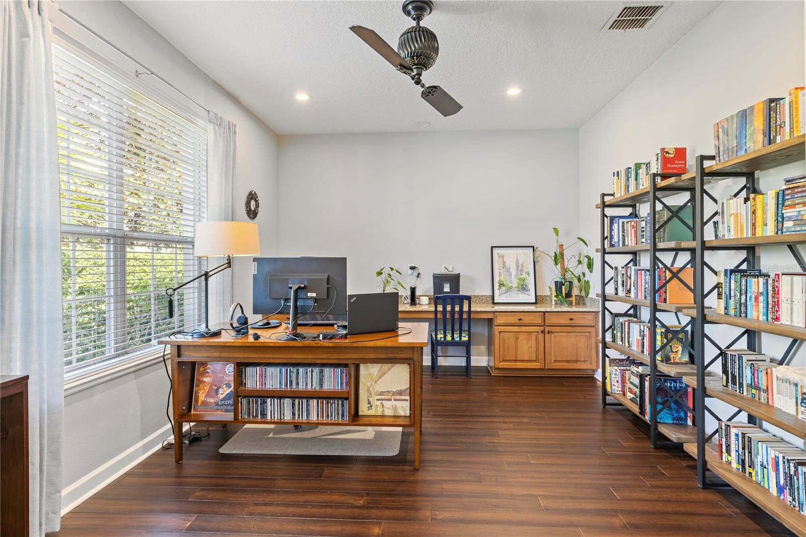 Image 9 of 50 For 5723 Bassett Place