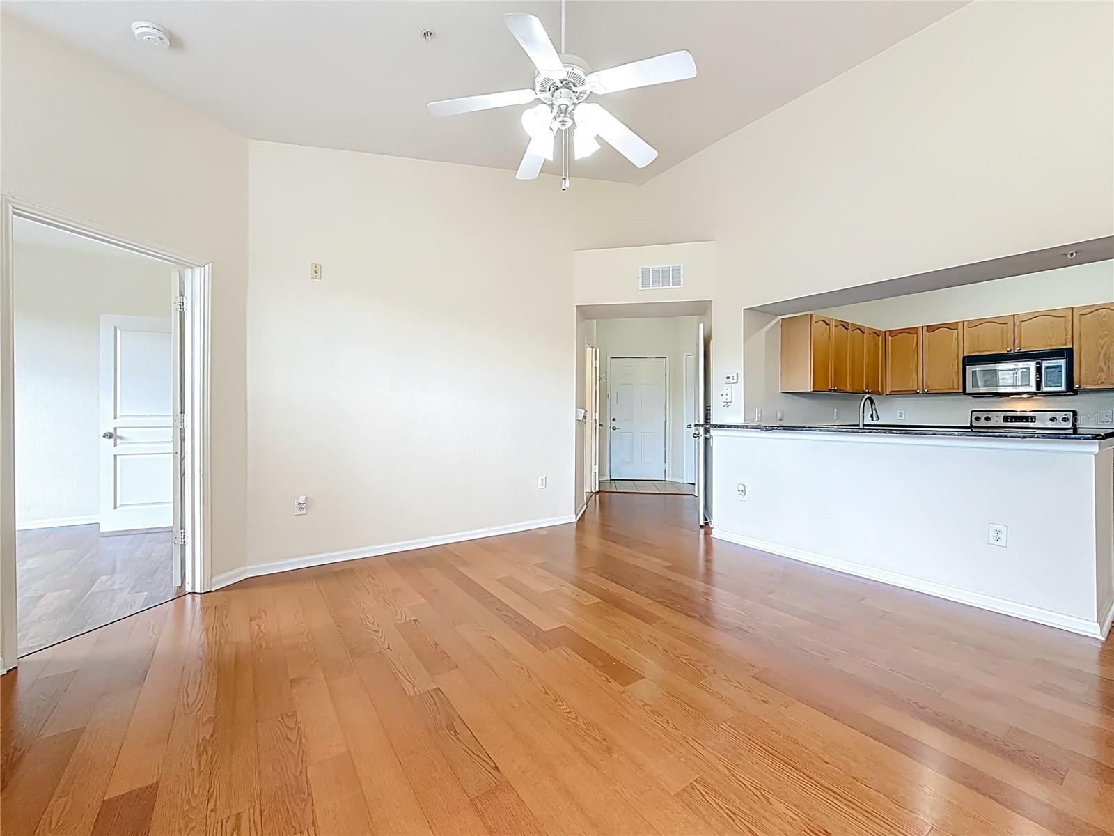 Image 15 of 73 For 5125 Palm Springs Boulevard 12302