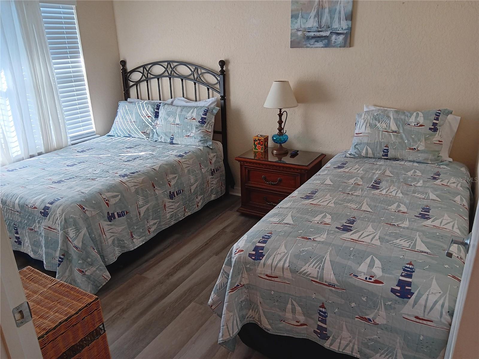 Image 13 of 20 For 13999 Gulf Boulevard 201
